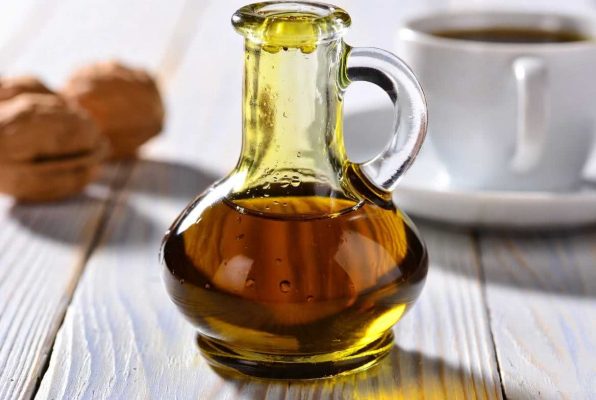 Fiole d'huile de noix